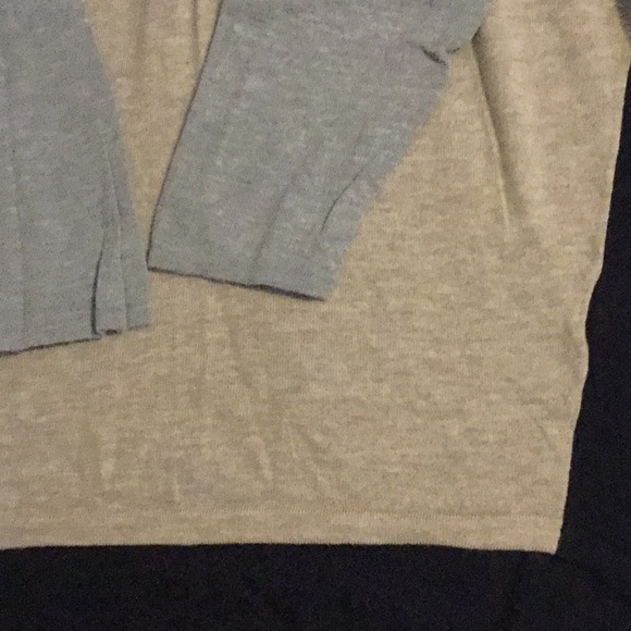 Women’s sweater - Picture 3 of 3